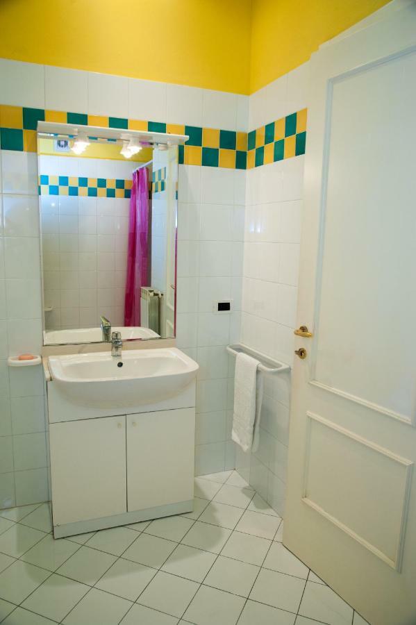 Residence Tourist ลุคคา ภายนอก รูปภาพ