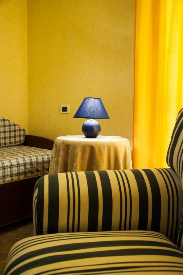 Residence Tourist ลุคคา ภายนอก รูปภาพ
